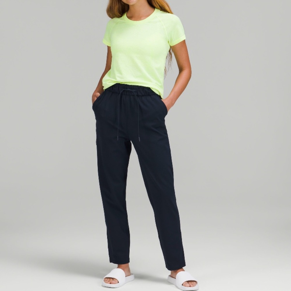 NWT Lululemon Stretch High Rise Pant